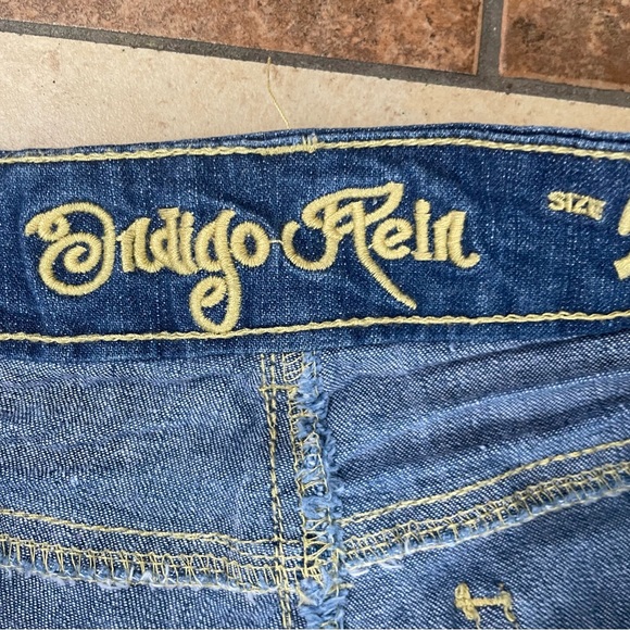 Indigo Rein Pants - Day trip cuffed low rise denim shorts